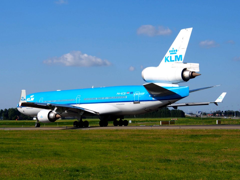 PH-KCB KLM Royal Dutch Airlines McDonnell Douglas MD-11 - cn 48556 taxiing 19july2013 pic12