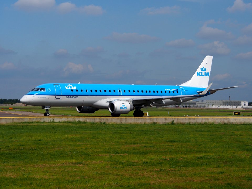 PH-EZU KLM Cityhopper Embraer ERJ-190STD (ERJ-190-100) taxiing at Schiphol (AMS - EHAM), The Netherlands, 18may2014, pic-1