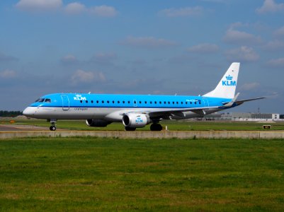 PH-EZU KLM Cityhopper Embraer ERJ-190STD (ERJ-190-100) taxiing at Schiphol (AMS - EHAM), The Netherlands, 18may2014, pic-1