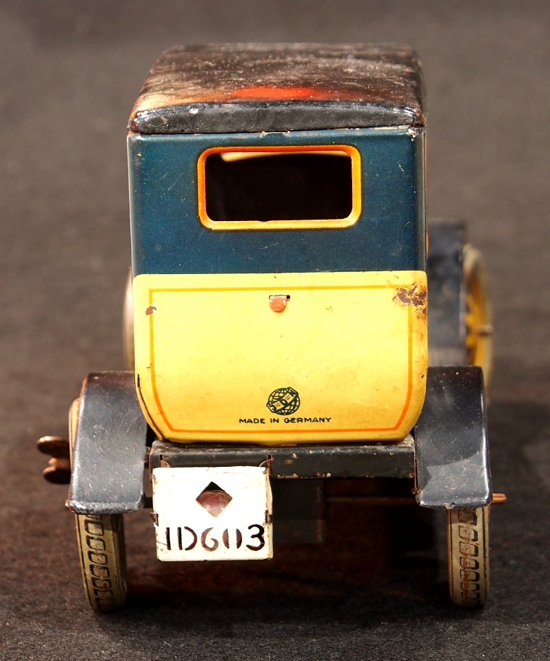 Photo of a JDN tin car 603 made in Germany, pic7