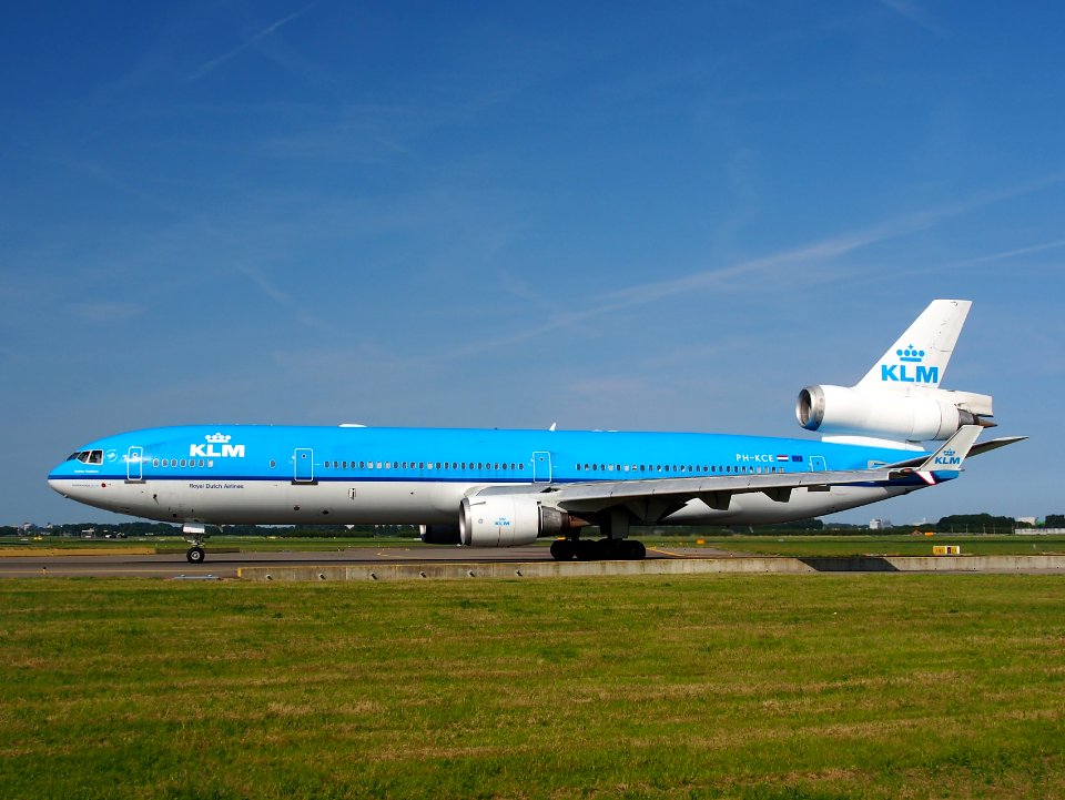 PH-KCE KLM Royal Dutch Airlines McDonnell Douglas MD-11 - cn 48559 pic3