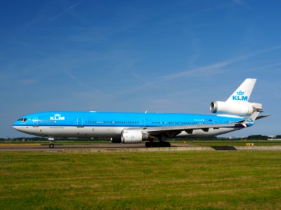 PH-KCE KLM Royal Dutch Airlines McDonnell Douglas MD-11 - cn 48559 pic3 photo