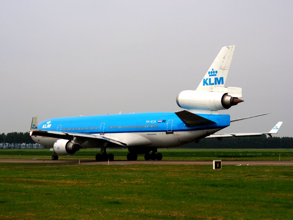 PH-KCA KLM Royal Dutch Airlines McDonnell Douglas MD-11 - cn 48555 taxiing 13july2013 pic4