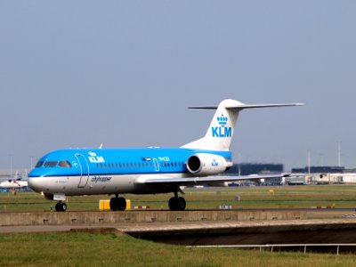 PH-KZR KLM Cityhopper Fokker F70, 13july2013 pic2