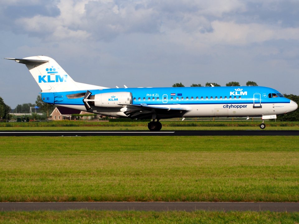 PH-KZL KLM Cityhopper Fokker F70 - cn 11536, 11Aug2014, landing at Schiphol (AMS - EHAM), The Netherland