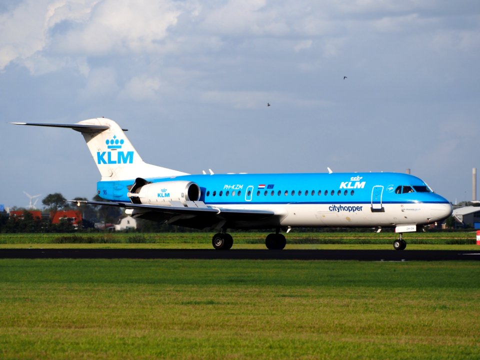 PH-KZM KLM Cityhopper Fokker F70 - cn 11561, 11Aug2014, landing at Schiphol (AMS - EHAM), The Netherlands