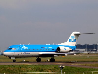 PH-KZW KLM Cityhopper Fokker F70, 14july2013 pic1