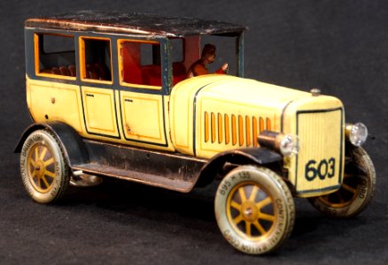 Photo of a JDN tin car 603 made in Germany, pic4