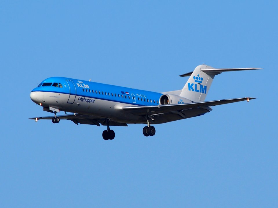 PH-KZO, landing at Schiphol on 2Feb2014 pic46