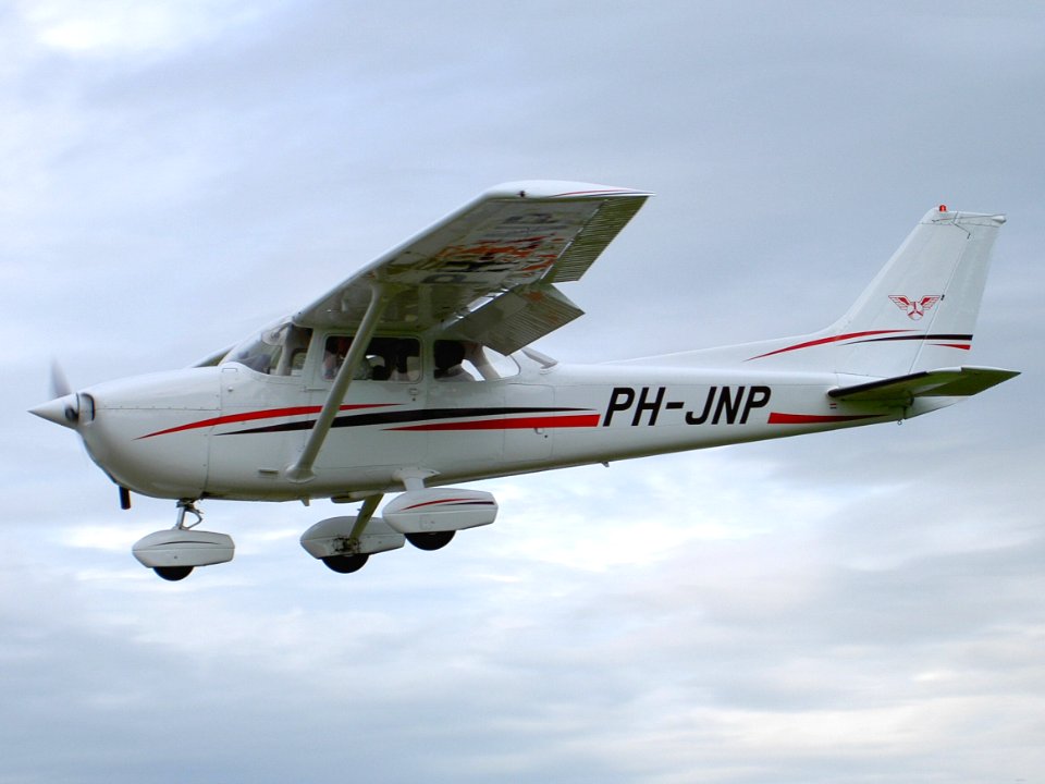 PH-JNP