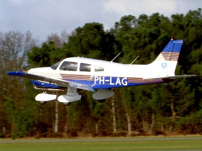 PH-LAG Piper PA-28-181 at Seppe, The Netherlands, 23 January 2005