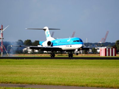 PH-KZE KLM Cityhopper Fokker F70 - cn 11576, 11Aug2014, landing at Schiphol (AMS - EHAM), The Netherlands, pic1