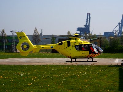 PH-ELP at Amsterdam Heliport (ICAO EHHA), Port of Amsterdam, pic1