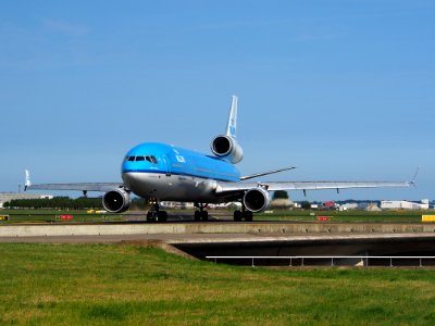 PH-KCE KLM Royal Dutch Airlines McDonnell Douglas MD-11 - cn 48559 pic2