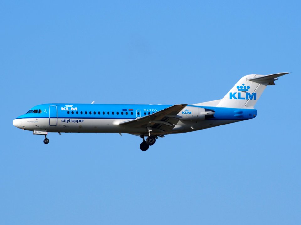 PH-KZO, landing at Schiphol on 2Feb2014 pic48