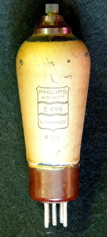Philips Miniwatt E446