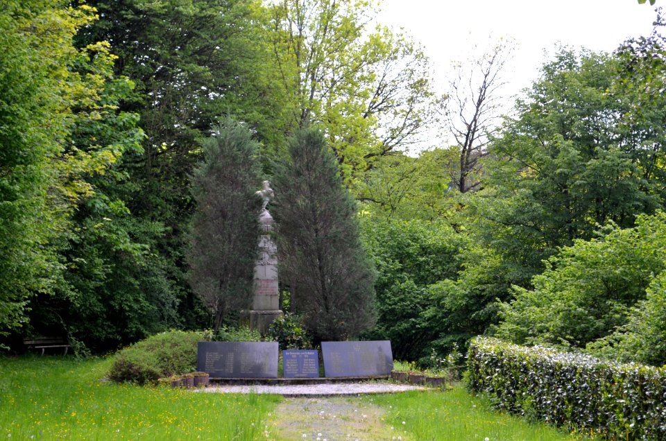Philippstein, Kriegerdenkmal, Totale (1)