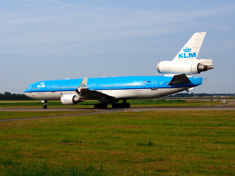 PH-KCE KLM Royal Dutch Airlines McDonnell Douglas MD-11 - cn 48559, taxiing 22july2013 pic-011