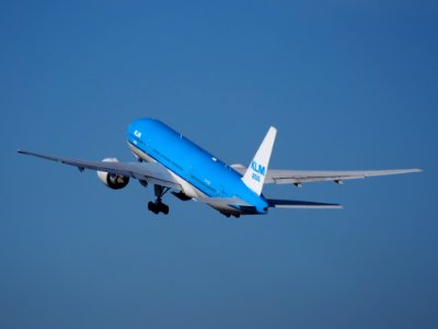 PH-BQI KLM Royal Dutch Airlines Boeing 777-206(ER) takeoff from Schiphol (AMS - EHAM), The Netherlands, 11june2014, pic-4