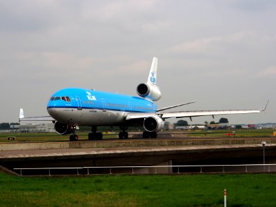 PH-KCA KLM Royal Dutch Airlines McDonnell Douglas MD-11 - cn 48555 taxiing 14july2013 pic2