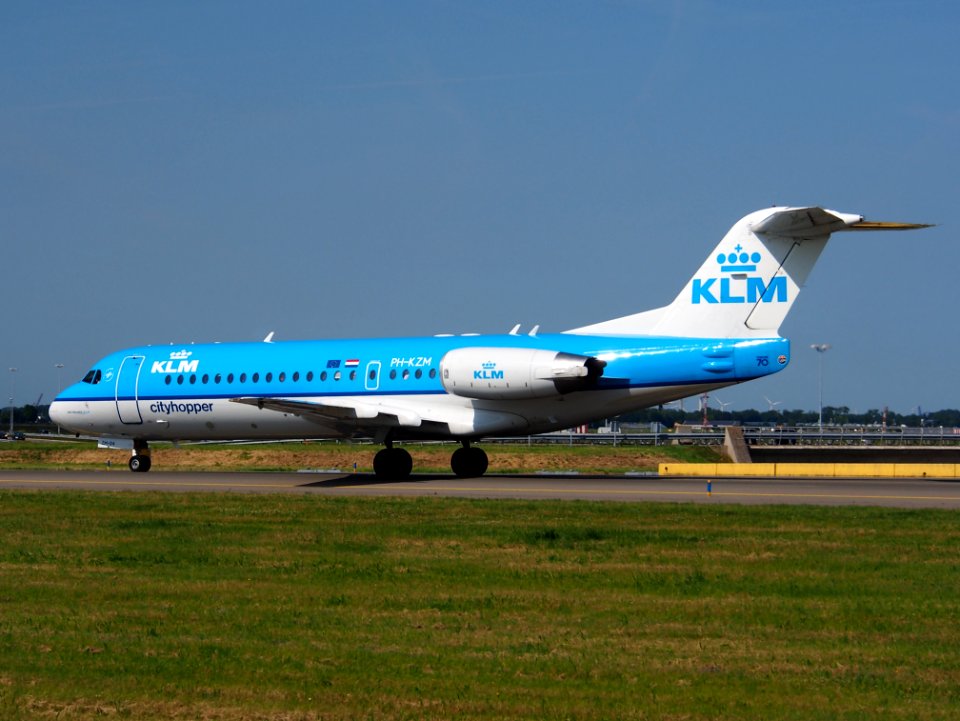 PH-KZM KLM Cityhopper Fokker F70 - cn 11561 - pic3