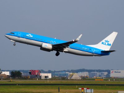 PH-BXV KLM Royal Dutch Airlines Boeing 737-8K2(WL) - cn 30370 take-off, 25august2013 pic-2 photo