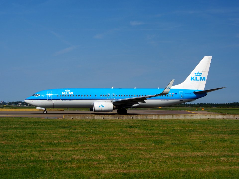 PH-BXF KLM Royal Dutch Airlines Boeing 737-8K2(WL) - cn 29596 pic3