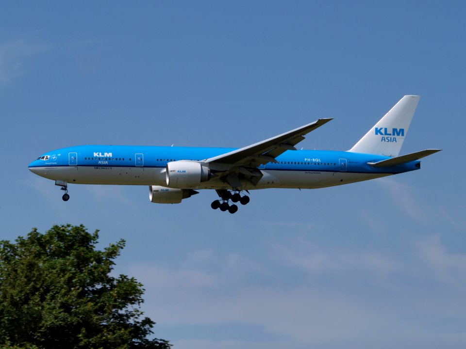 PH-BQL KLM Royal Dutch Airlines Boeing 777-206(ER) - cn 34711 pic4