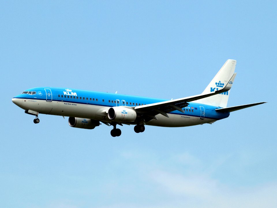 PH-BXW KLM Royal Dutch Airlines Boeing 737-8K2(WL) - cn 30360 pic2