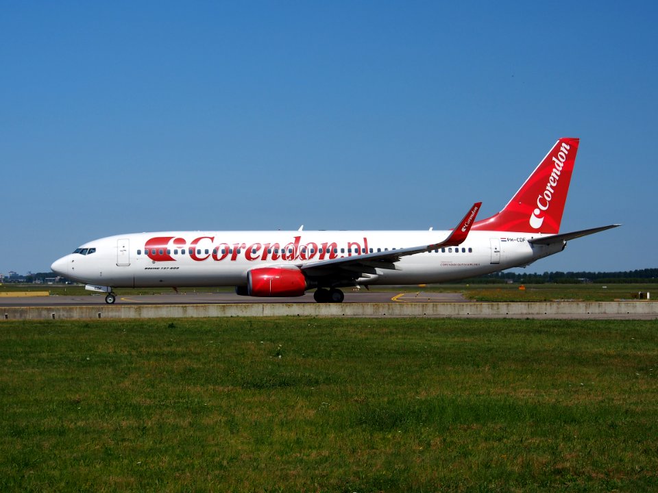 PH-CDF Corendon Dutch Airlines Boeing 737-804(WL) - cn 28227 taxiing 21July 2013 pic-003