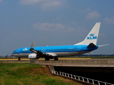 PH-BXW KLM Royal Dutch Airlines Boeing 737-8K2(WL) - cn 30360 pic3