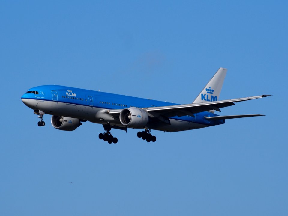 PH-BQG, landing at Schiphol on 2Feb2014 pic75