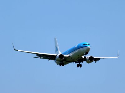 PH-BXK KLM Royal Dutch Airlines Boeing 737-8K2(WL) - cn 29598 pic1