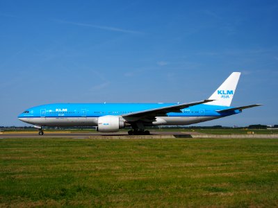 PH-BQN KLM Royal Dutch Airlines Boeing 777-206(ER) - cn 32720 pic3