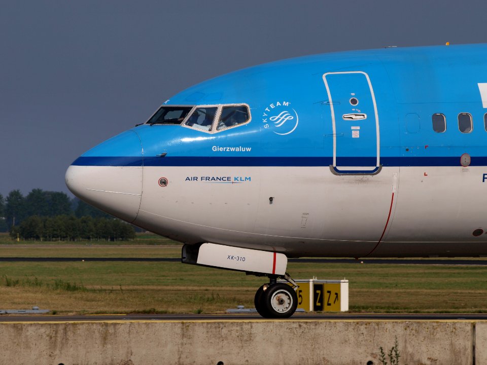 PH-BXK KLM Royal Dutch Airlines Boeing 737-8K2(WL) - cn 29598 taxiing, 25august2013 pic-2