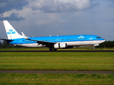 PH-BXG KLM Royal Dutch Airlines Boeing 737-8K2(WL) - cn 30357, 11Aug2014, landing at Schiphol (AMS - EHAM), The Netherlands, pic3