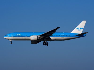 PH-BQL KLM Royal Dutch Airlines Boeing 777-206(ER), landing at Schiphol (AMS - EHAM), Netherlands, pic2 photo