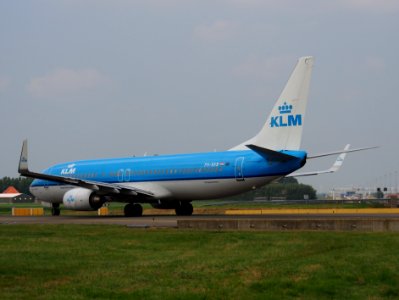 PH-BXB KLM Royal Dutch Airlines Boeing 737-8K2(WL) - cn 29132 pic4