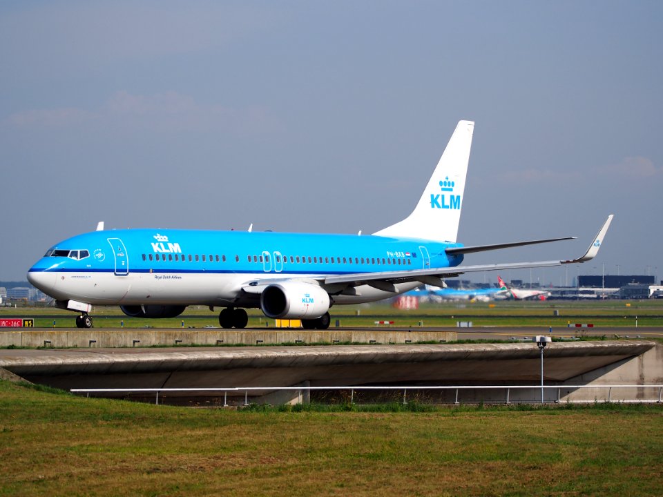 PH-BXB KLM Royal Dutch Airlines Boeing 737-8K2(WL) - cn 29132 taxiing, 25august2013 pic-2