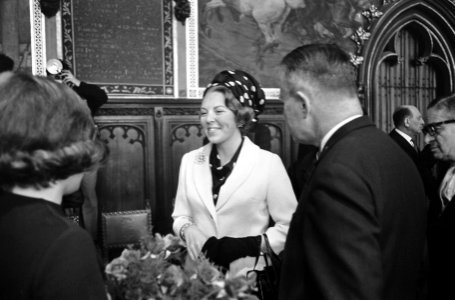 Prinses Beatrix in Brugge, eerste steen gelegd voor de bibliotheek Europacollege, Bestanddeelnr 917-8429