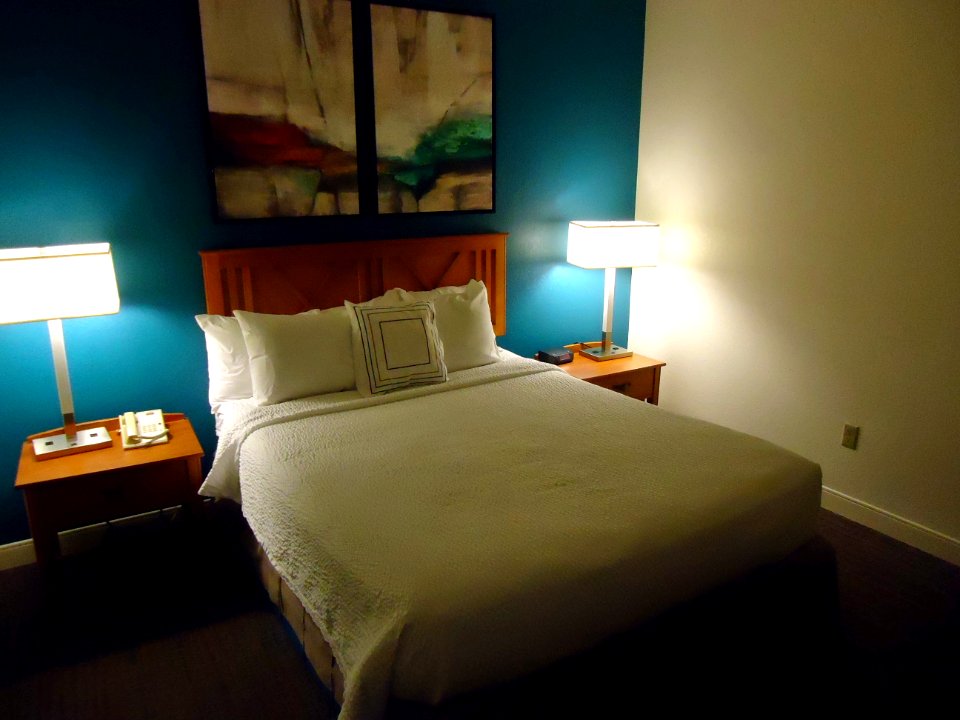 Phoenix bed and paintings Residence Inn Marriott hotel