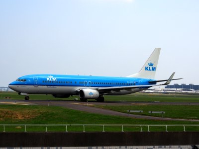 PH-BXB KLM Royal Dutch Airlines Boeing 737-8K2(WL) - cn 29132 pic1