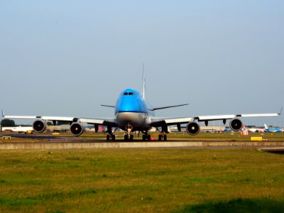 PH-CKC KLM Royal Dutch Airlines Boeing 747-406F(ER) - cn 33696, taxiing 22july2013 pic-001 photo