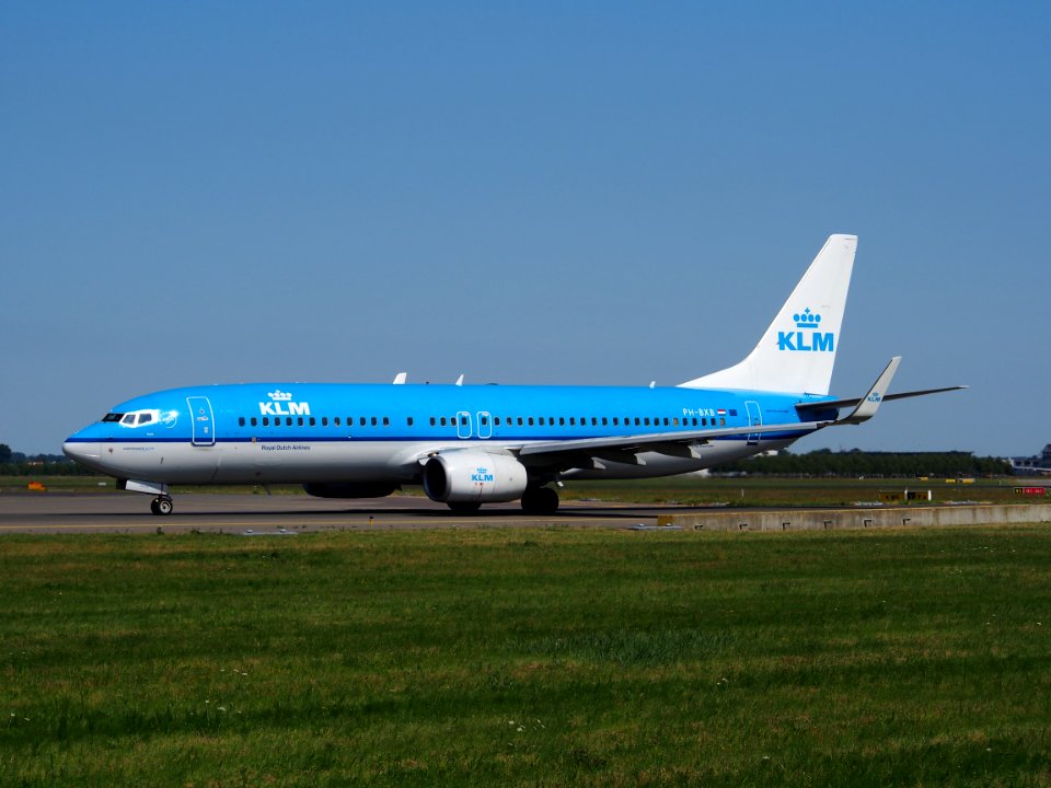 PH-BXB KLM Royal Dutch Airlines Boeing 737-8K2(WL) - cn 29132, taxiing 21july2013 pic-003