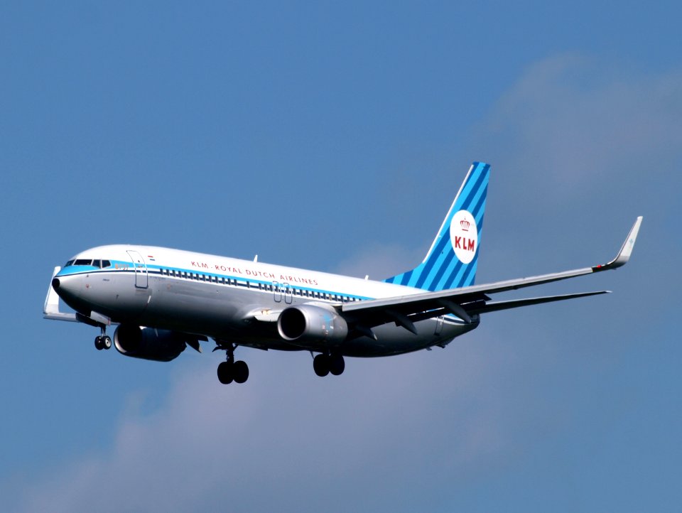 PH-BXA KLM Royal Dutch Airlines Boeing 737-8K2(WL) pic1