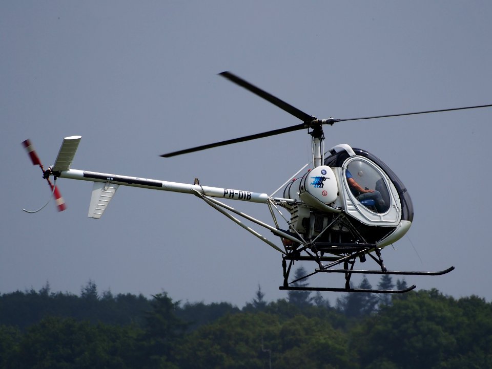 PH-DIB Schweizer 269C-300C at Hilversum Airport (ICAO EHHV), photo4