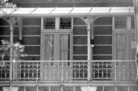 Prinses Beatrix in Academisch Ziekenhuis te Utrecht, het raam waar Beatrix waars, Bestanddeelnr 920-2682