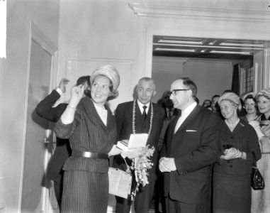Prinses Beatrix , Nederlandse Huisartsen Instituut te Utrecht officieel geopend,, Bestanddeelnr 917-6756
