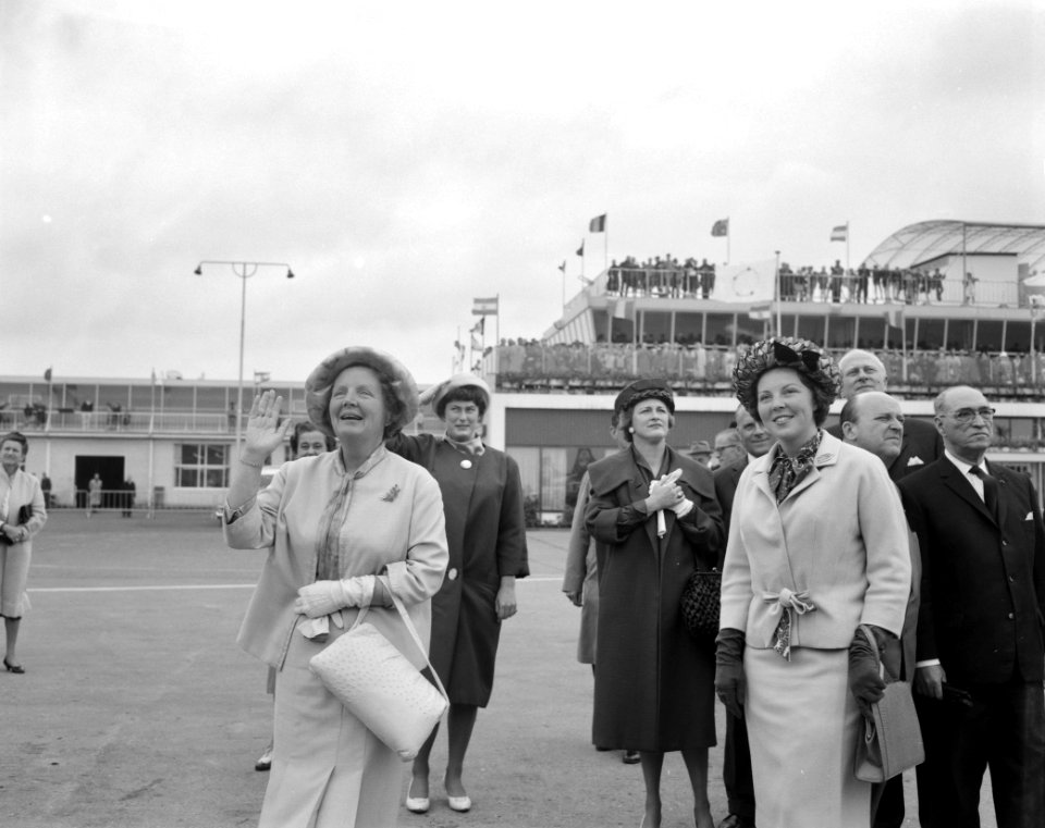 Prinses Irene en prinses Margriet naar Suriname, Bestanddeelnr 914-0895