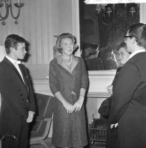 Prinses Beatrix in Kurzaal einduitvoering van het Koninklijk Conservatorium bijg, Bestanddeelnr 917-2394